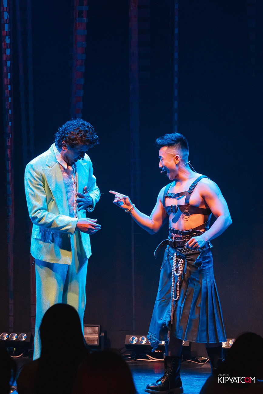 QUEEN. КИПЯТКОМ АЛМАТЫ!