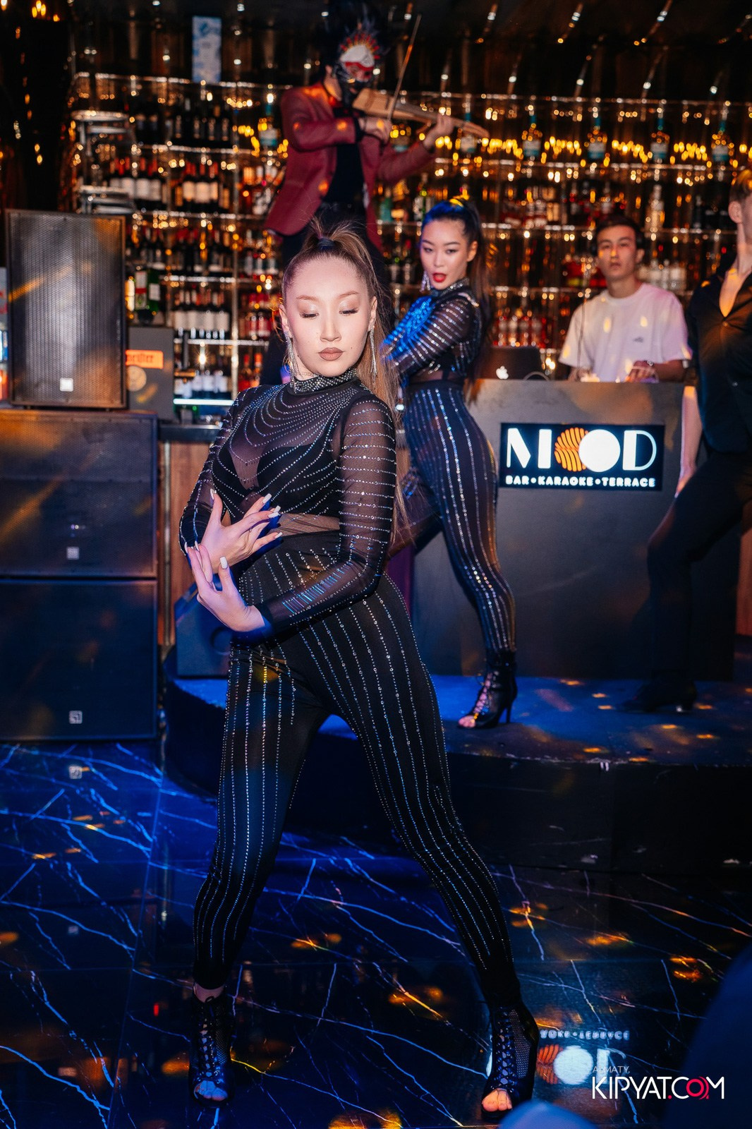 MOOD KARAOKE & TERRACE. КИПЯТКОМ АЛМАТЫ!