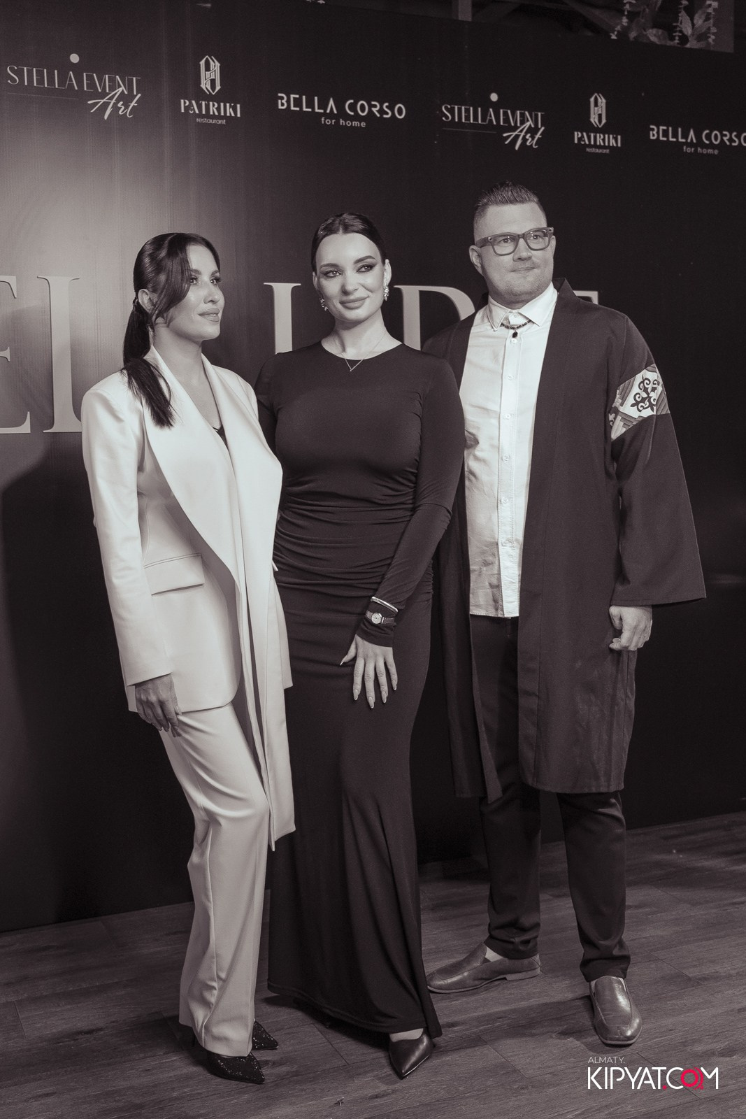 ПРЕЗЕНТАЦИЯ ЖУРНАЛА «VELLURE». КИПЯТКОМ АЛМАТЫ!