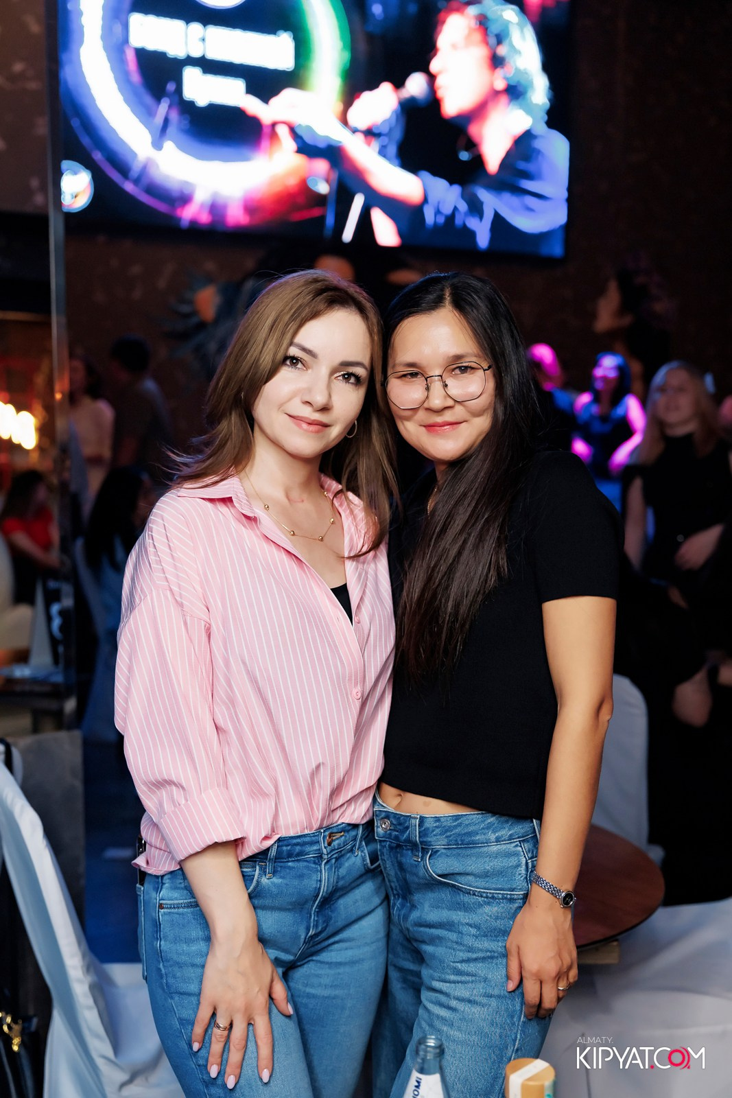 МУЗЫКАЛЬНОЕ ЛОТО В HIT RETRO. КИПЯТКОМ АЛМАТЫ! Фотосъемка мероприятий в Алматы