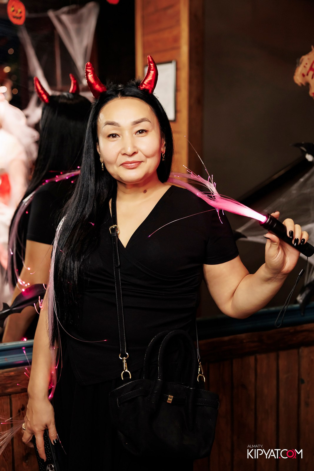 MUNCHEN PUB NA PANFILOVA. КИПЯТКОМ АЛМАТЫ!