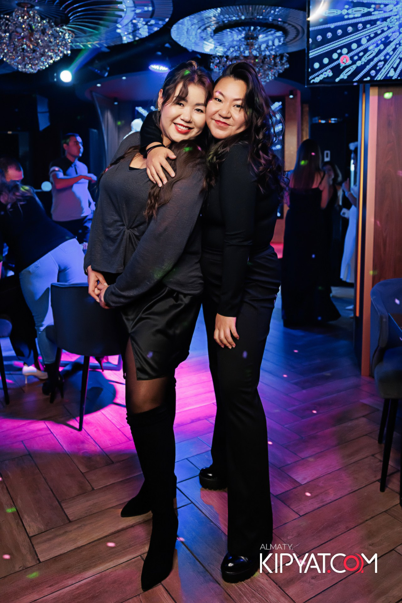 ЗАЯ НА БИС!. КИПЯТКОМ АЛМАТЫ!