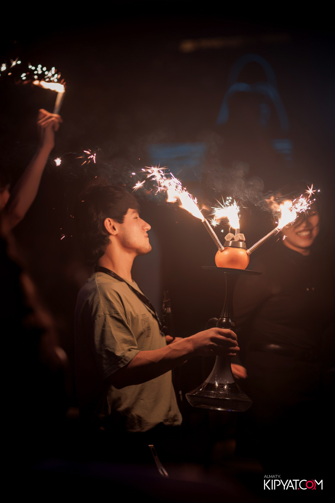 SANTA RAVE В НОЧНОМ КЛУБЕ SANTA BARBARA. КИПЯТКОМ АЛМАТЫ!