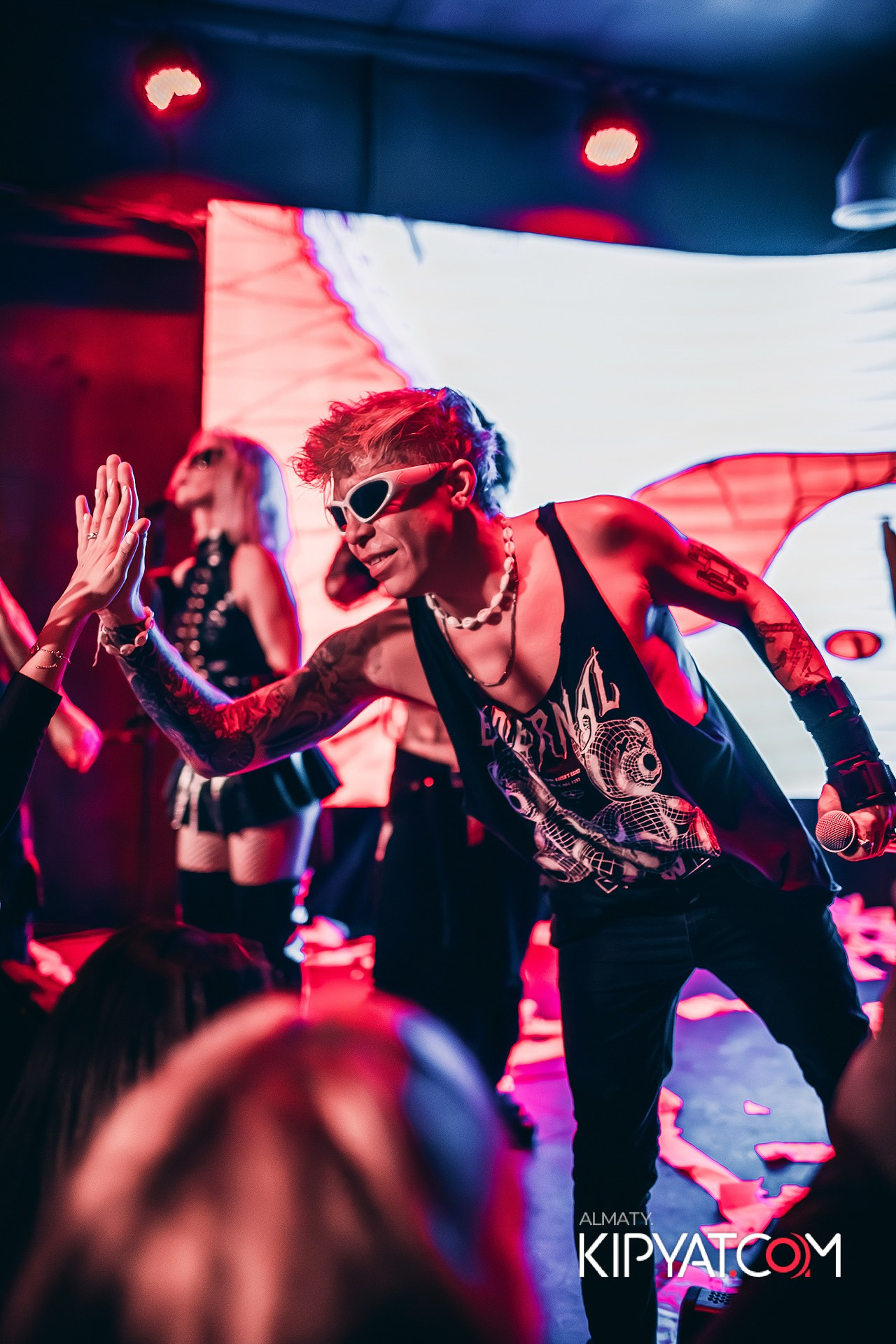 QUEST PISTOLS В РЕСТОРАНЕ NINO. КИПЯТКОМ АЛМАТЫ!