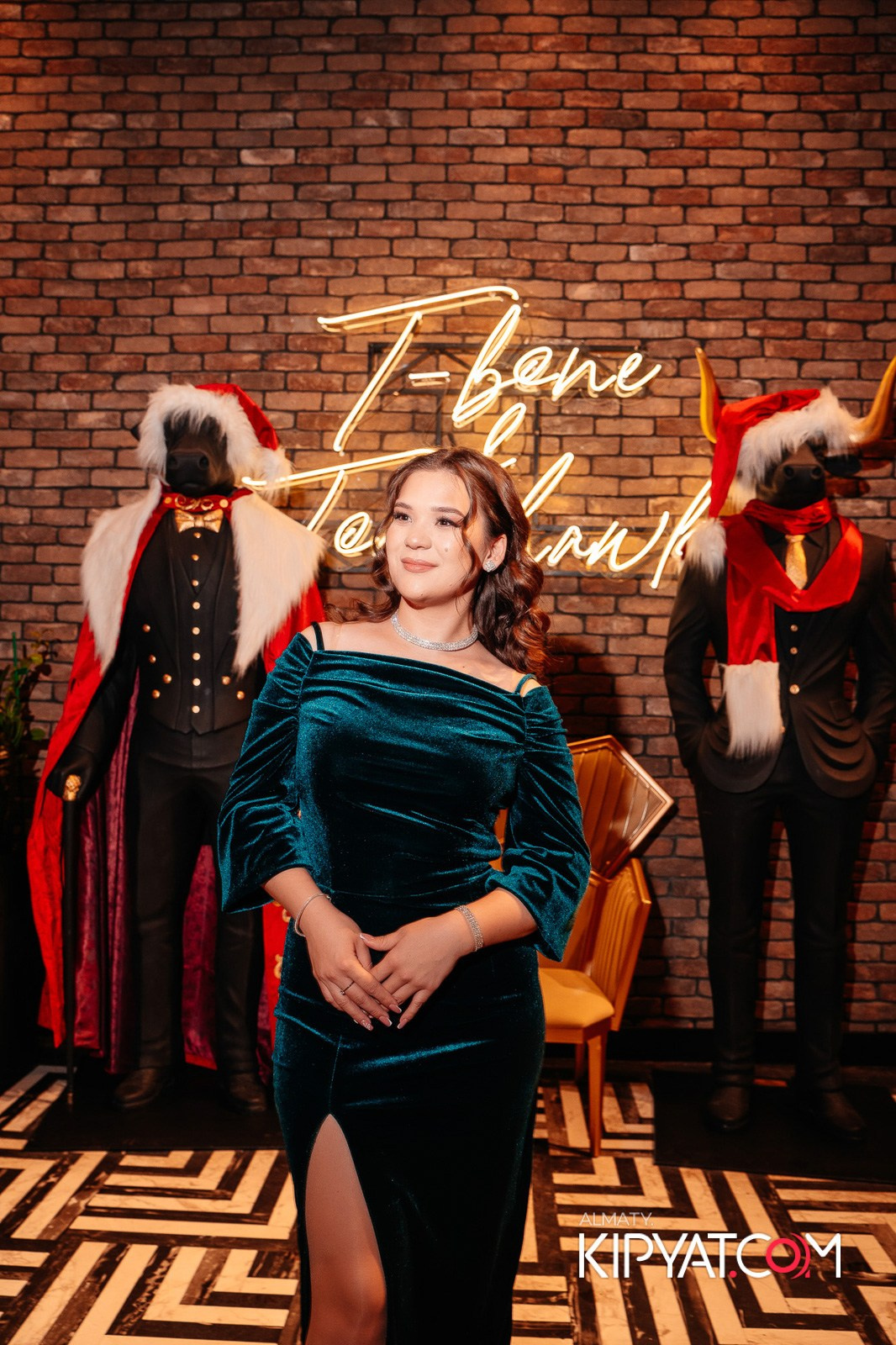 ZIYAFET MEAT HOUSE. КИПЯТКОМ АЛМАТЫ!