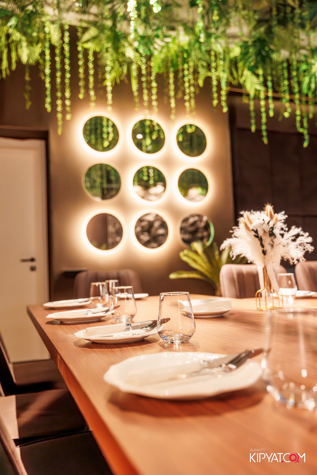 PATRIKI RESTAURANT. КИПЯТКОМ АЛМАТЫ!