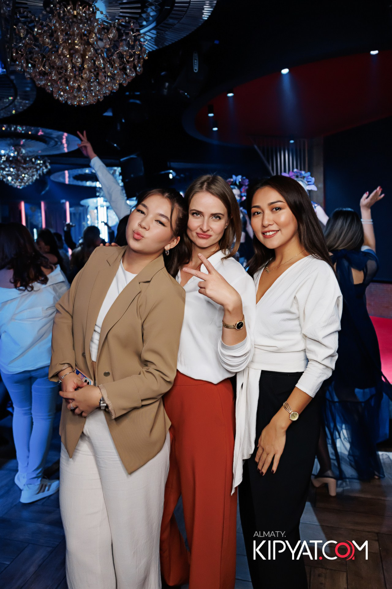 ЗАЯ НА БИС!. КИПЯТКОМ АЛМАТЫ!