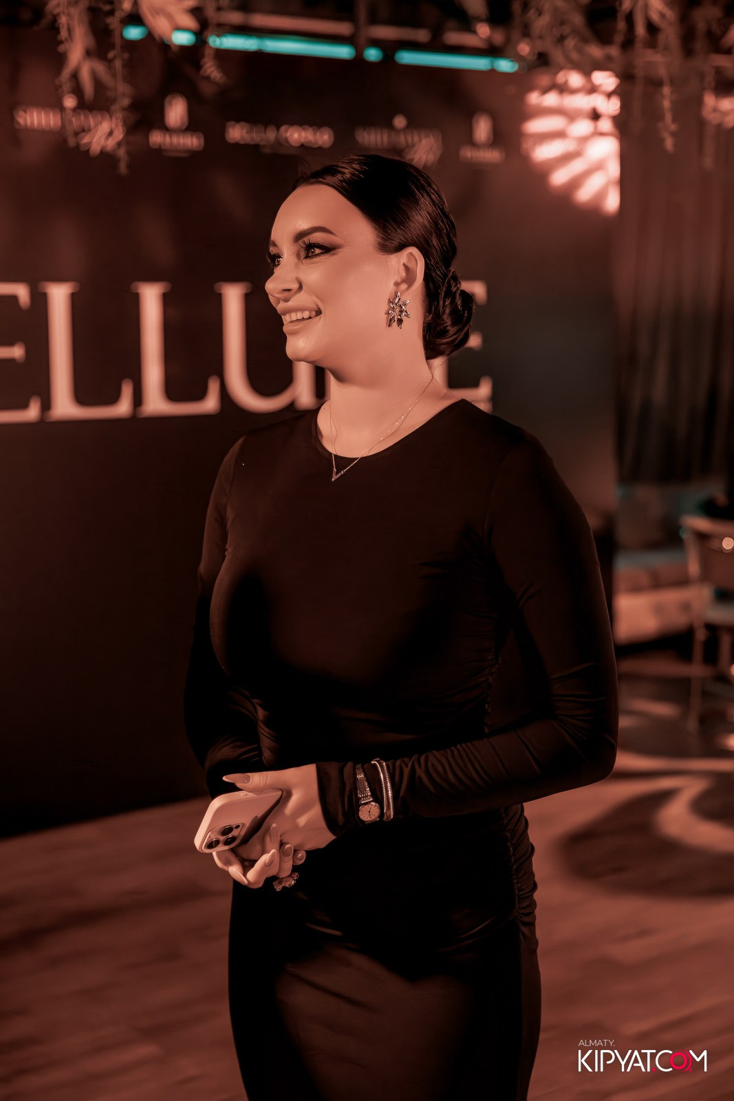 ПРЕЗЕНТАЦИЯ ЖУРНАЛА «VELLURE». КИПЯТКОМ АЛМАТЫ!