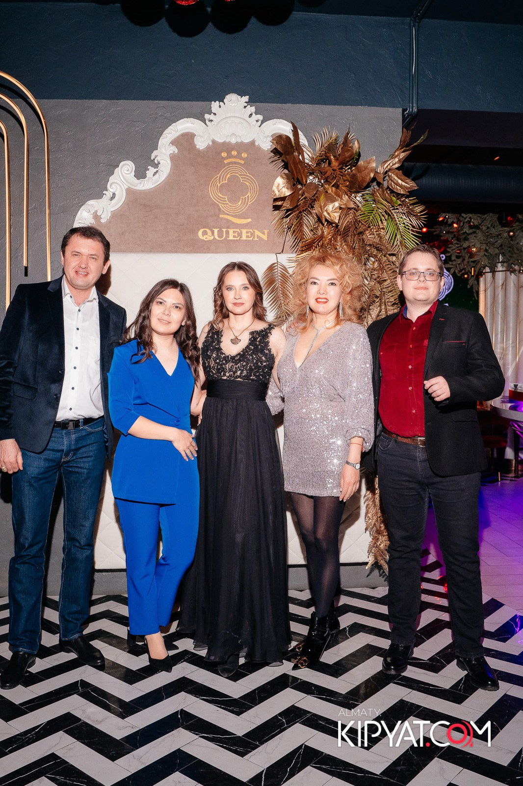 QUEEN. КИПЯТКОМ АЛМАТЫ!