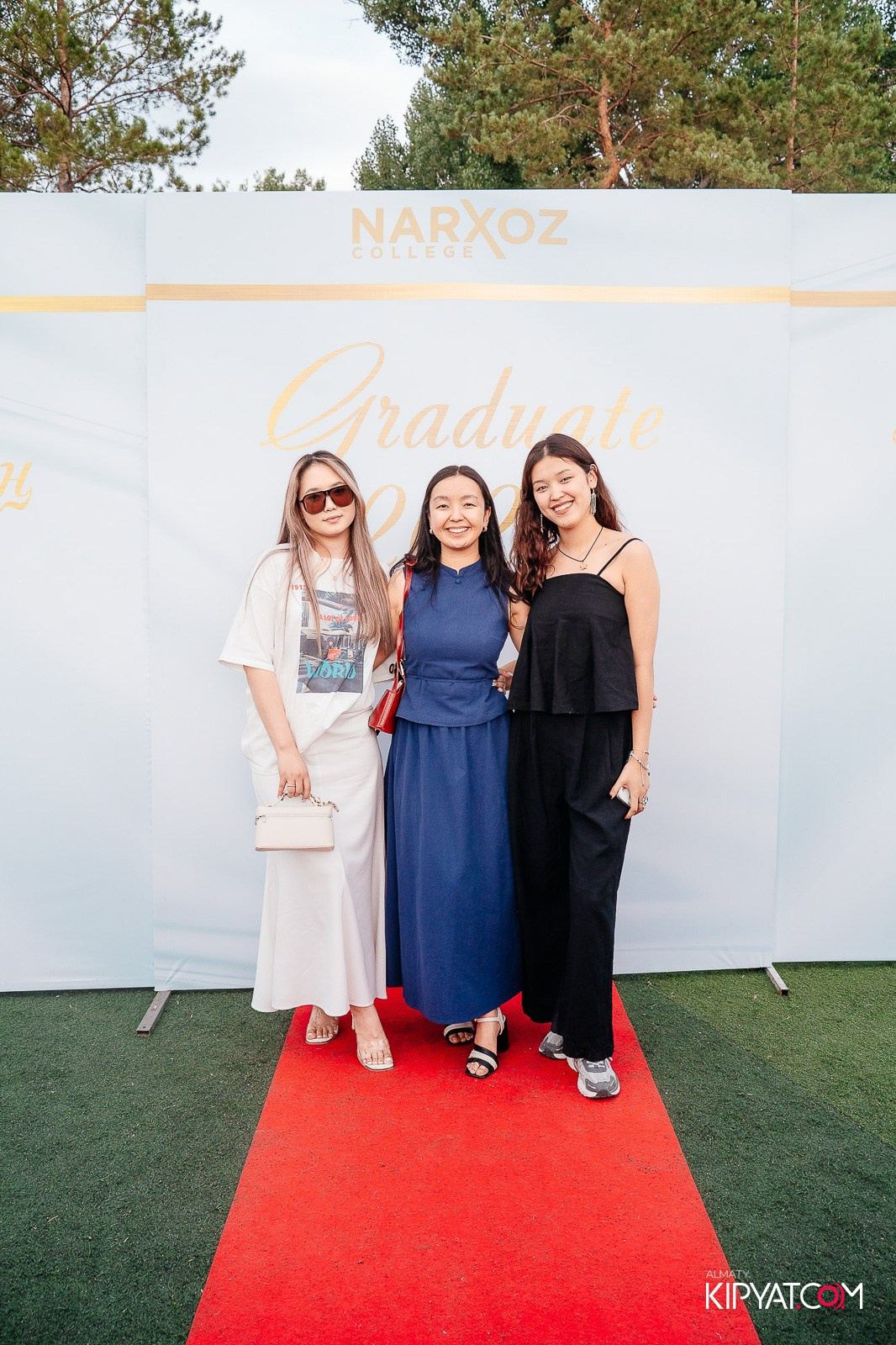ВРУЧЕНИЕ ДИПЛОМОВ — НАРХОЗ КОЛЛЕДЖ. Part 1. КИПЯТКОМ АЛМАТЫ!
