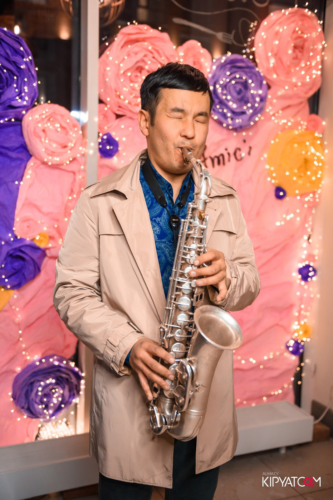 РЕСТОРАН AMICHI. КИПЯТКОМ АЛМАТЫ!