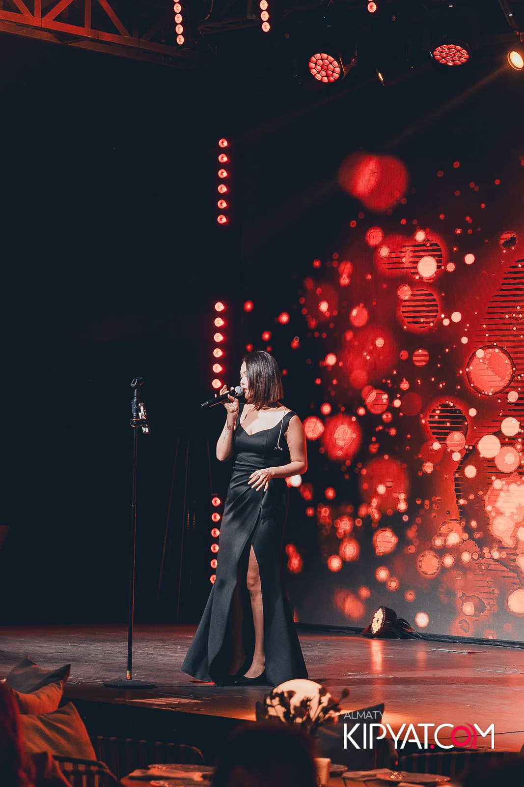 QUEEN. КИПЯТКОМ АЛМАТЫ!