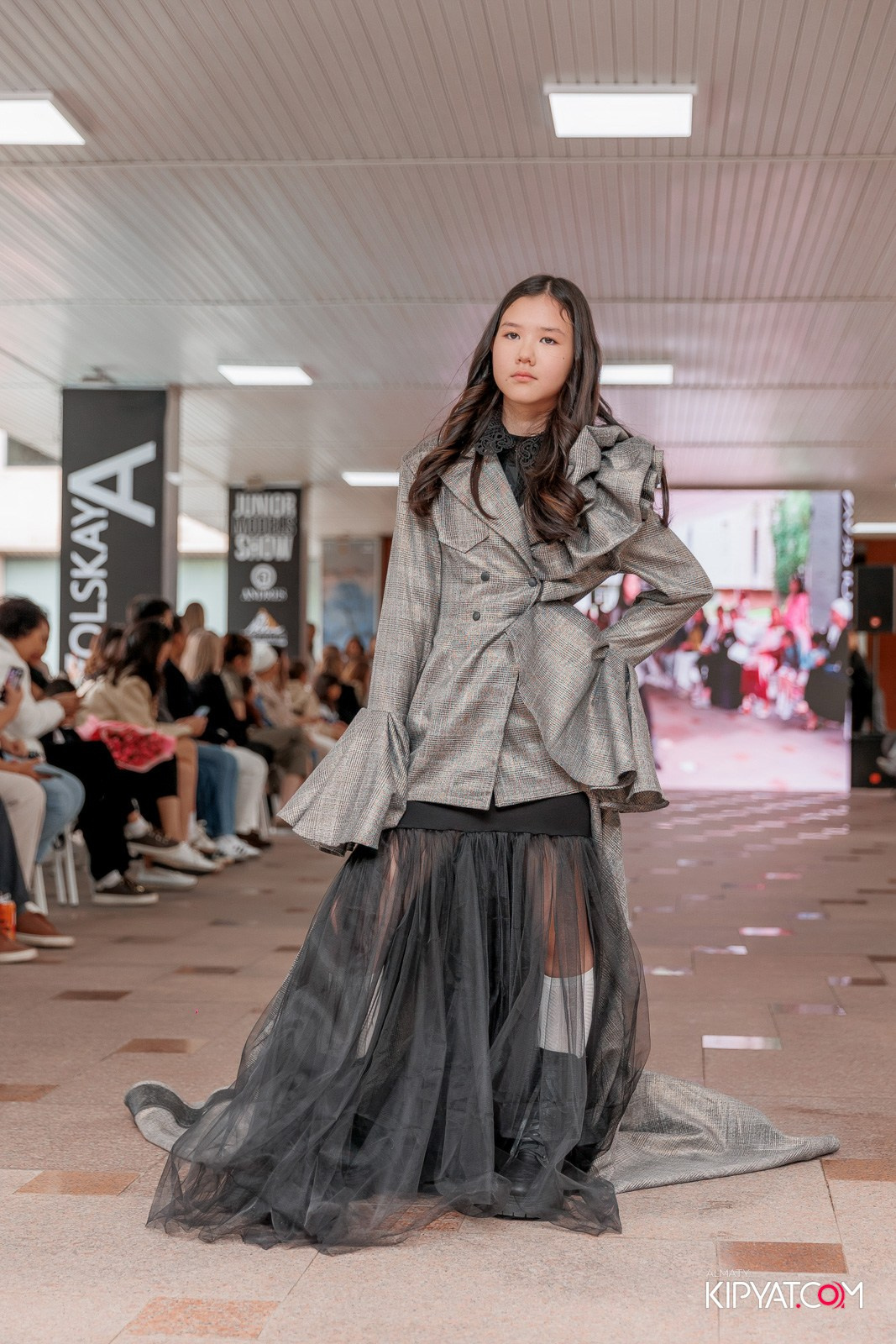 JUNIOR FASHION SHOW. КИПЯТКОМ АЛМАТЫ!