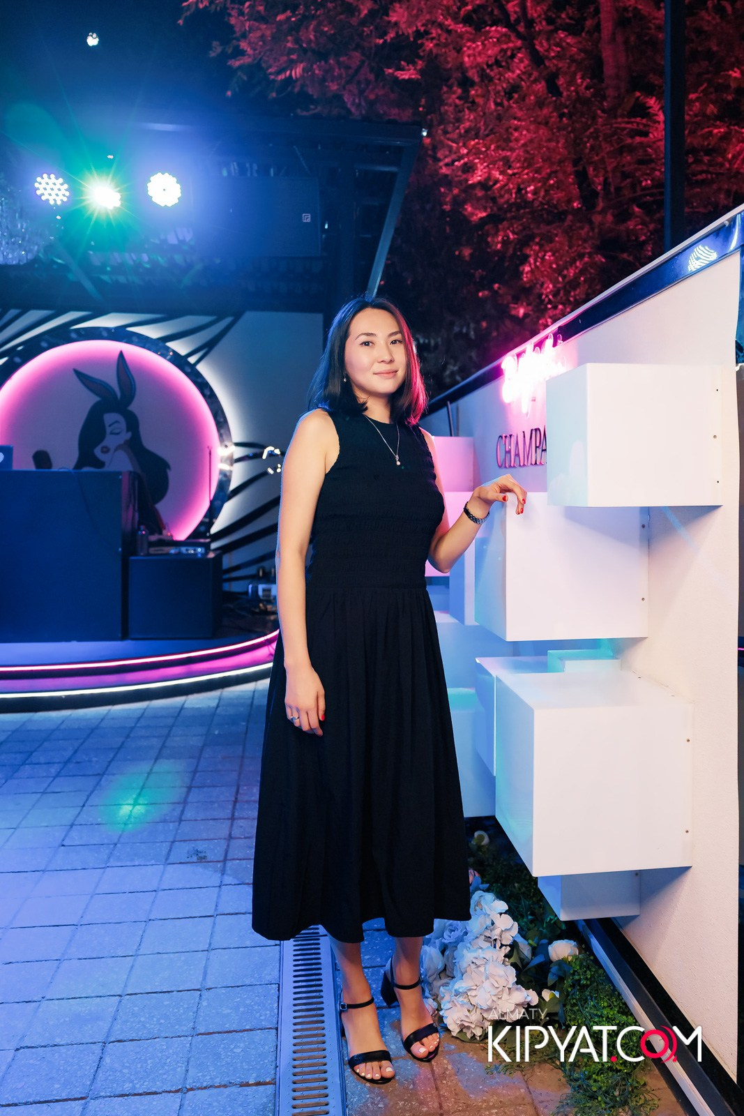 ЗАЯ, НА БИС. КИПЯТКОМ АЛМАТЫ!