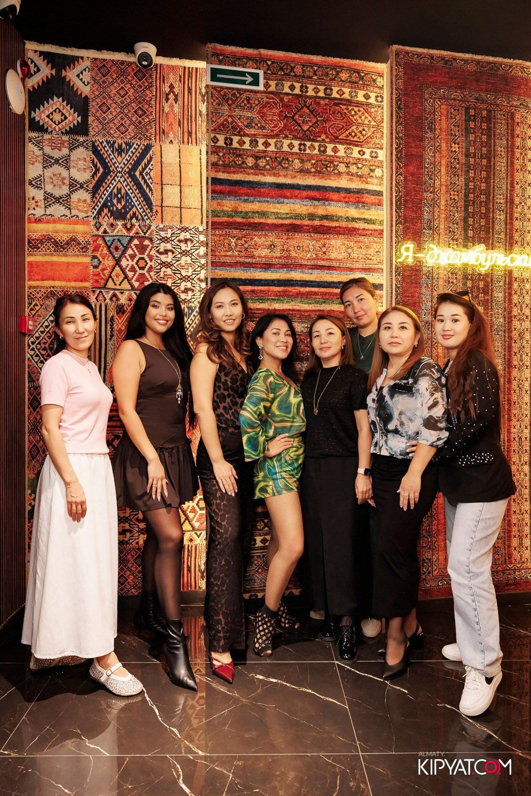 КАРАОКЕ JANYM SOUL НА МАРКОВА. КИПЯТКОМ АЛМАТЫ!