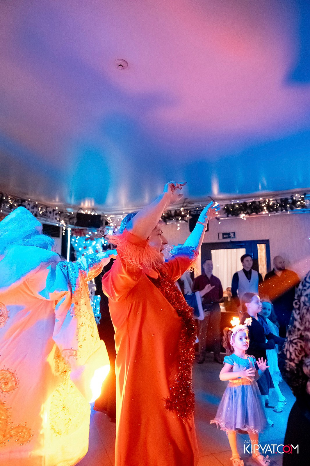 КАФЕ АЙНУР. КИПЯТКОМ АЛМАТЫ! Фотосъемка мероприятий в Алматы