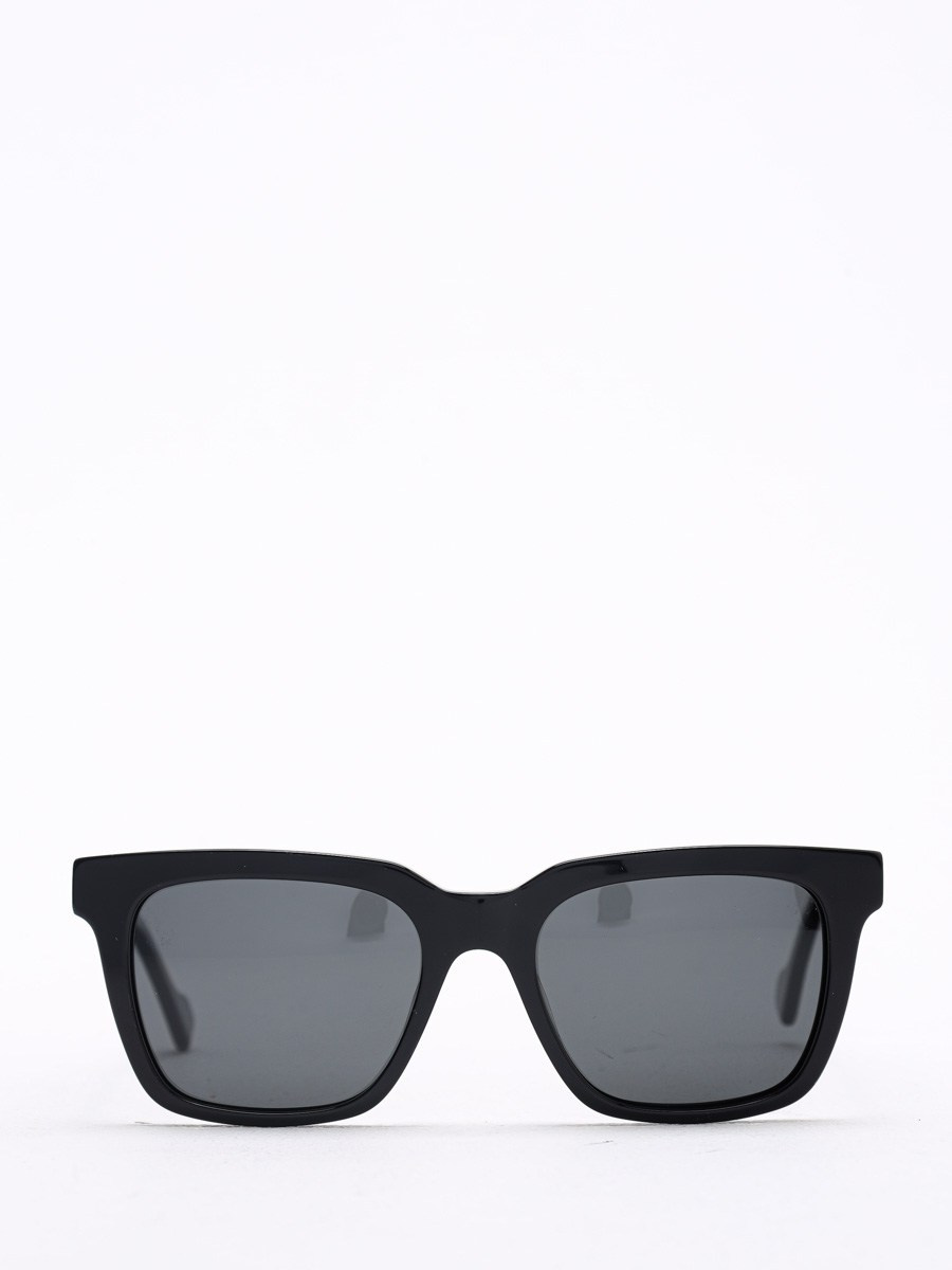 Очки. Предметный фотограф Артём Йома