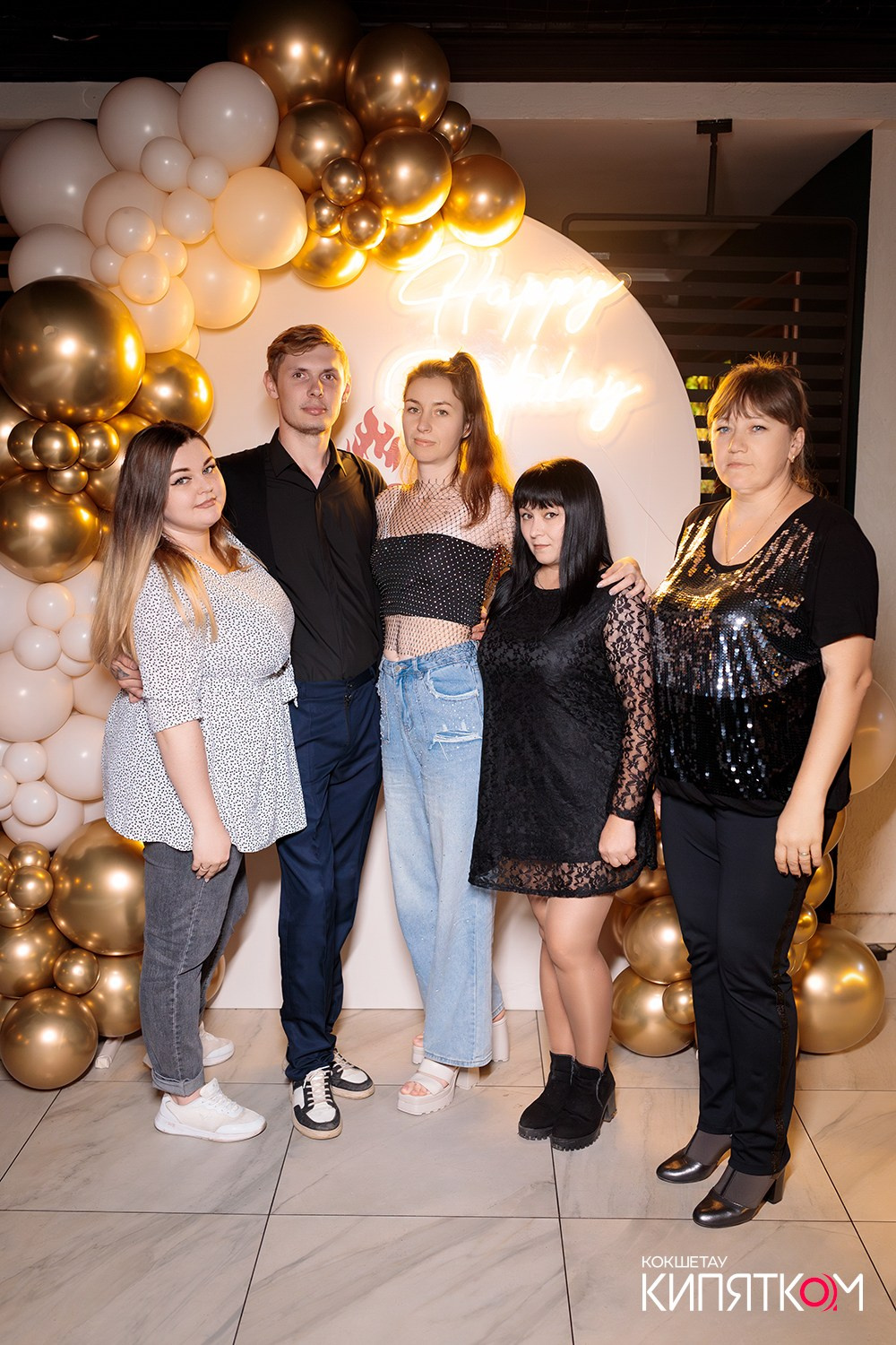 ШАШЛЫЧНЫЙ ДВОР. КИПЯТКОМ КОКШЕТАУ