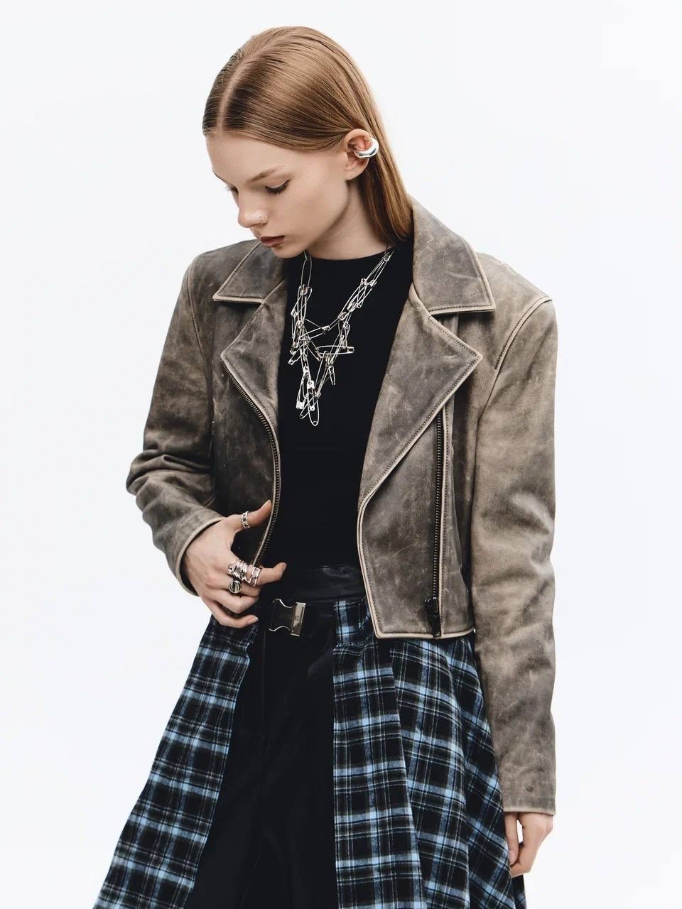 Wis-Wis лукбук. Стилист медийных личностей