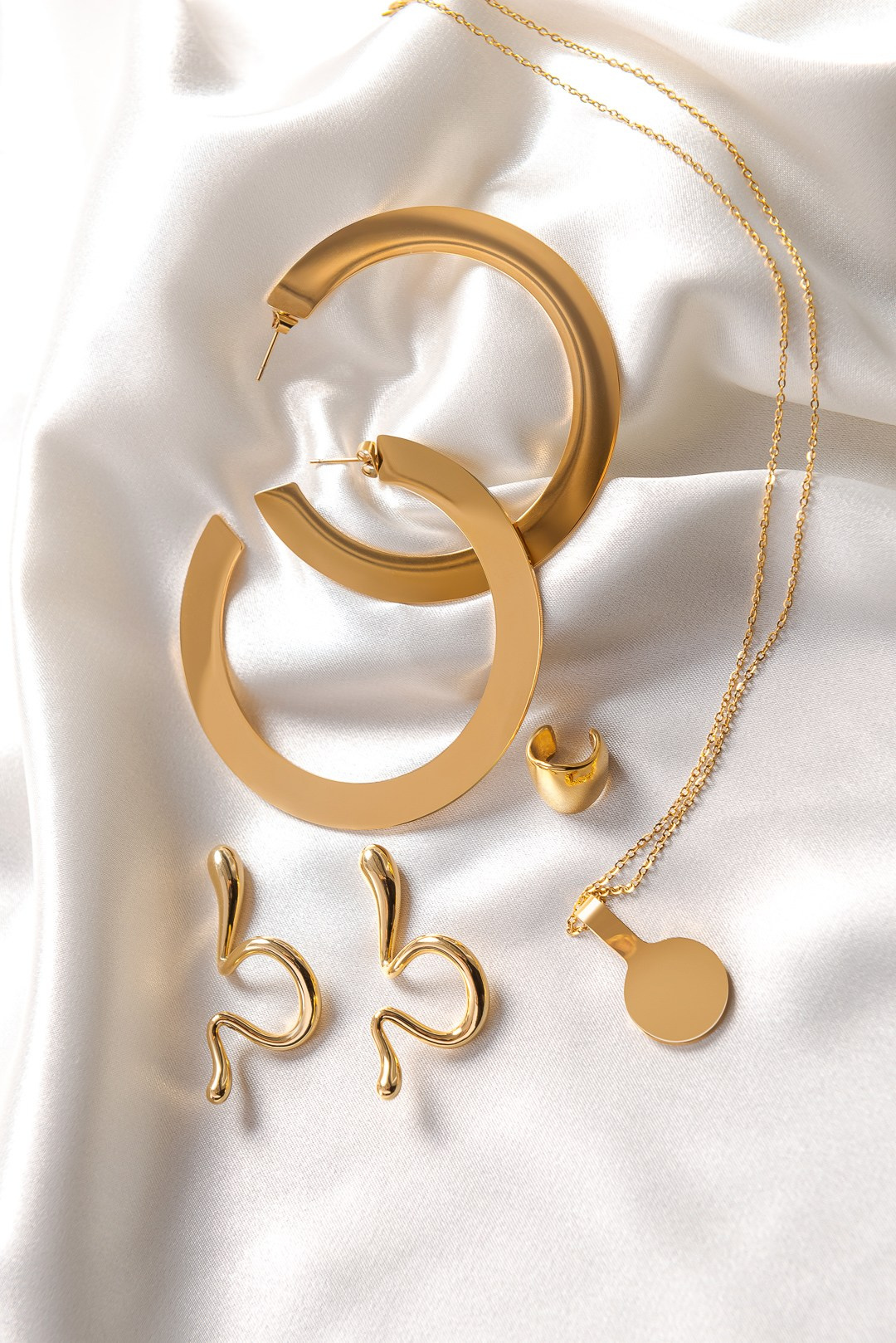 Slo. Дарья Володина — арт и fashion фотограф в Москве | рекламные и ювелирные съемки