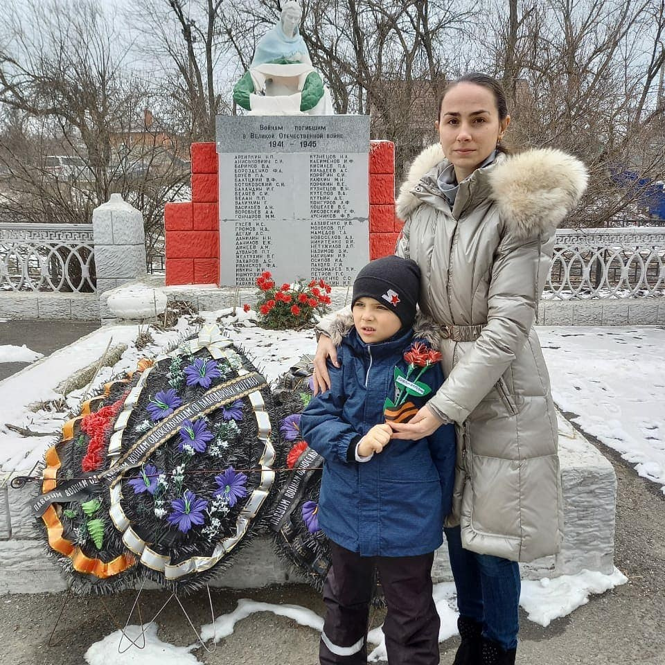 День Защитника Отечества: Честь и Слава