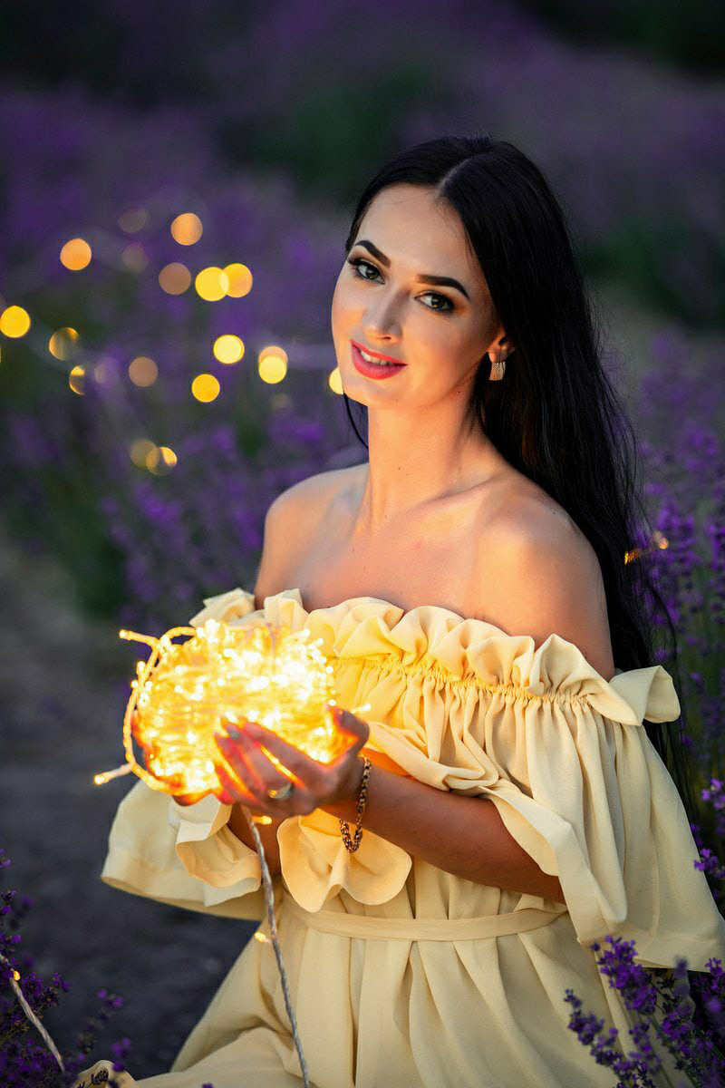 Фотосессия в лаванде, лавандовое поле, идеи для съемки в лаванде. Свадебный фотограф Новороссийск Марина КрамарИна Полещук