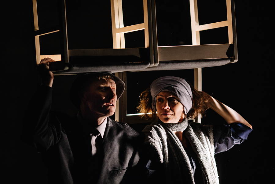 «СТУЛЬЯ» спектакль. Фотограф Михаил Ряховский