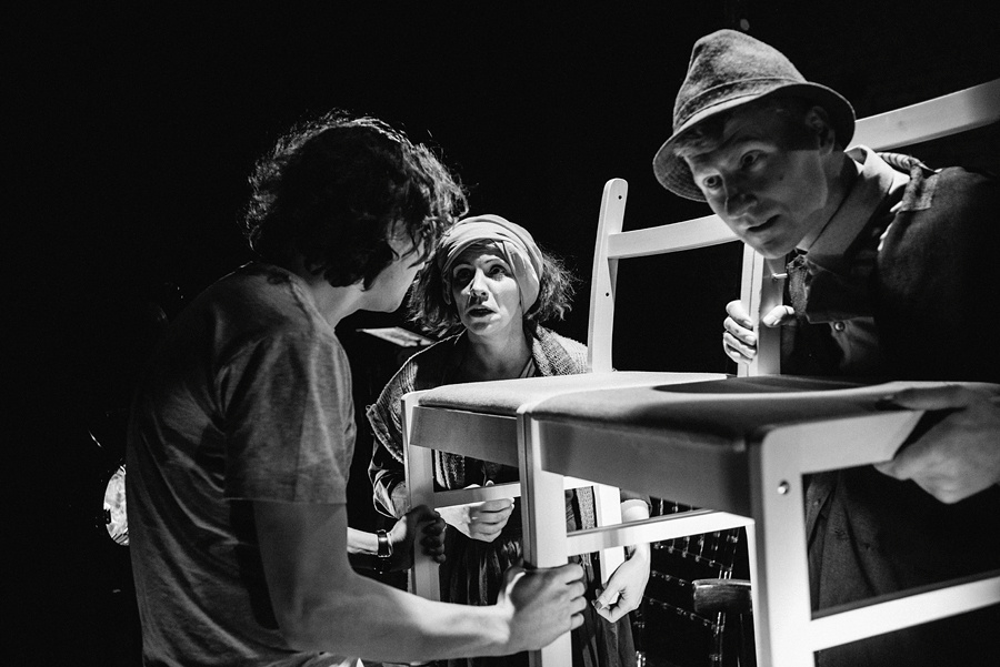 «СТУЛЬЯ» спектакль. Фотограф Михаил Ряховский