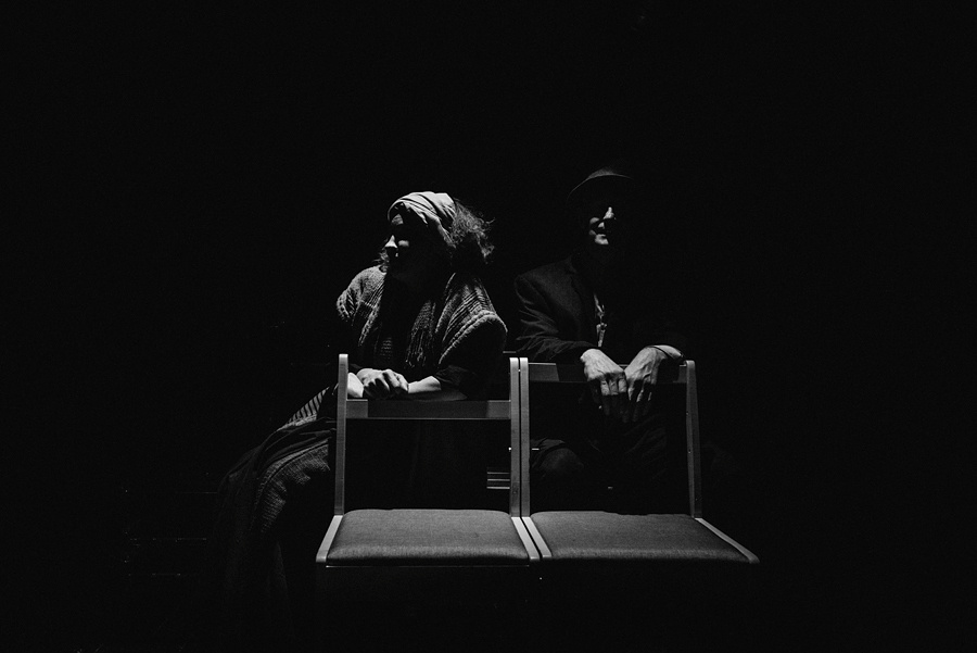 «СТУЛЬЯ» спектакль. Фотограф Михаил Ряховский