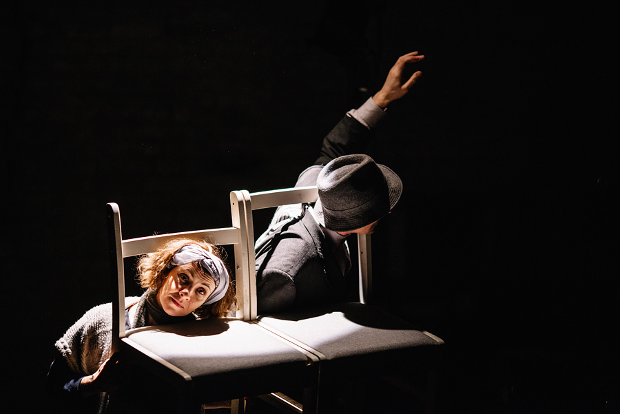 «СТУЛЬЯ» спектакль. Фотограф Михаил Ряховский