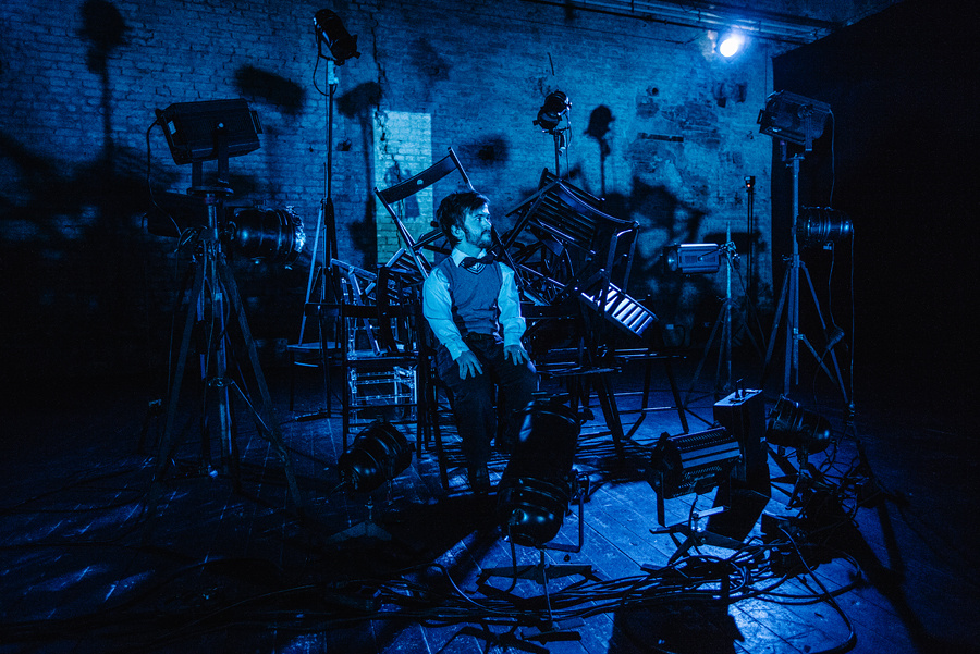 «СТУЛЬЯ» спектакль. Фотограф Михаил Ряховский