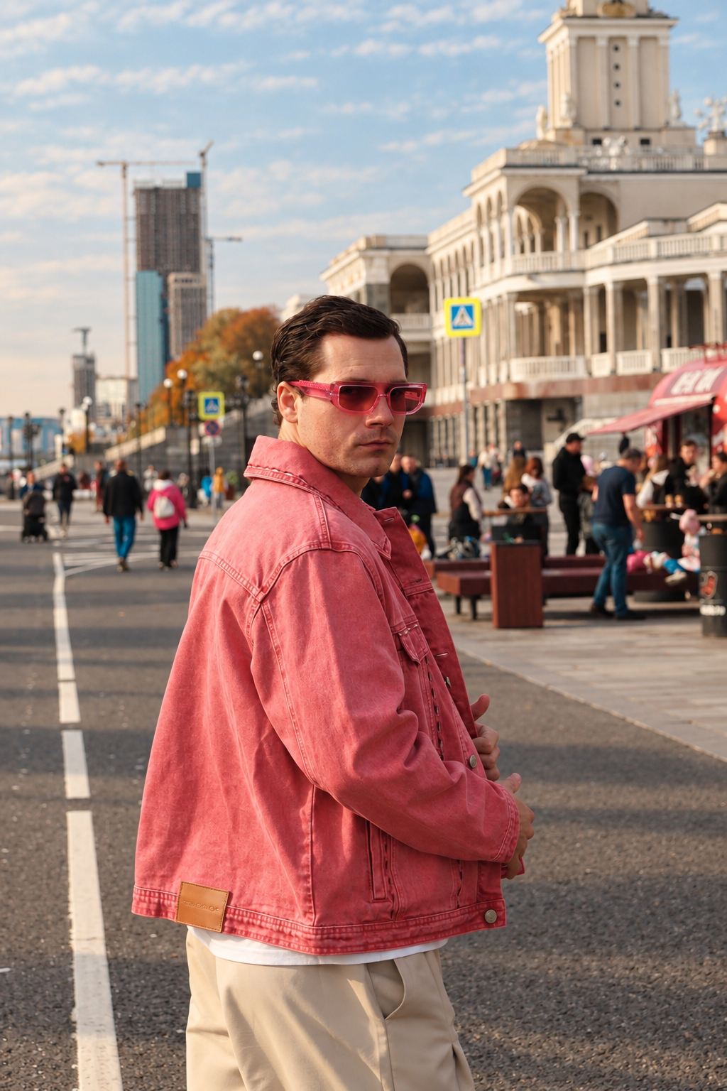 Стрит. Модель / актер Филипп Сафронов