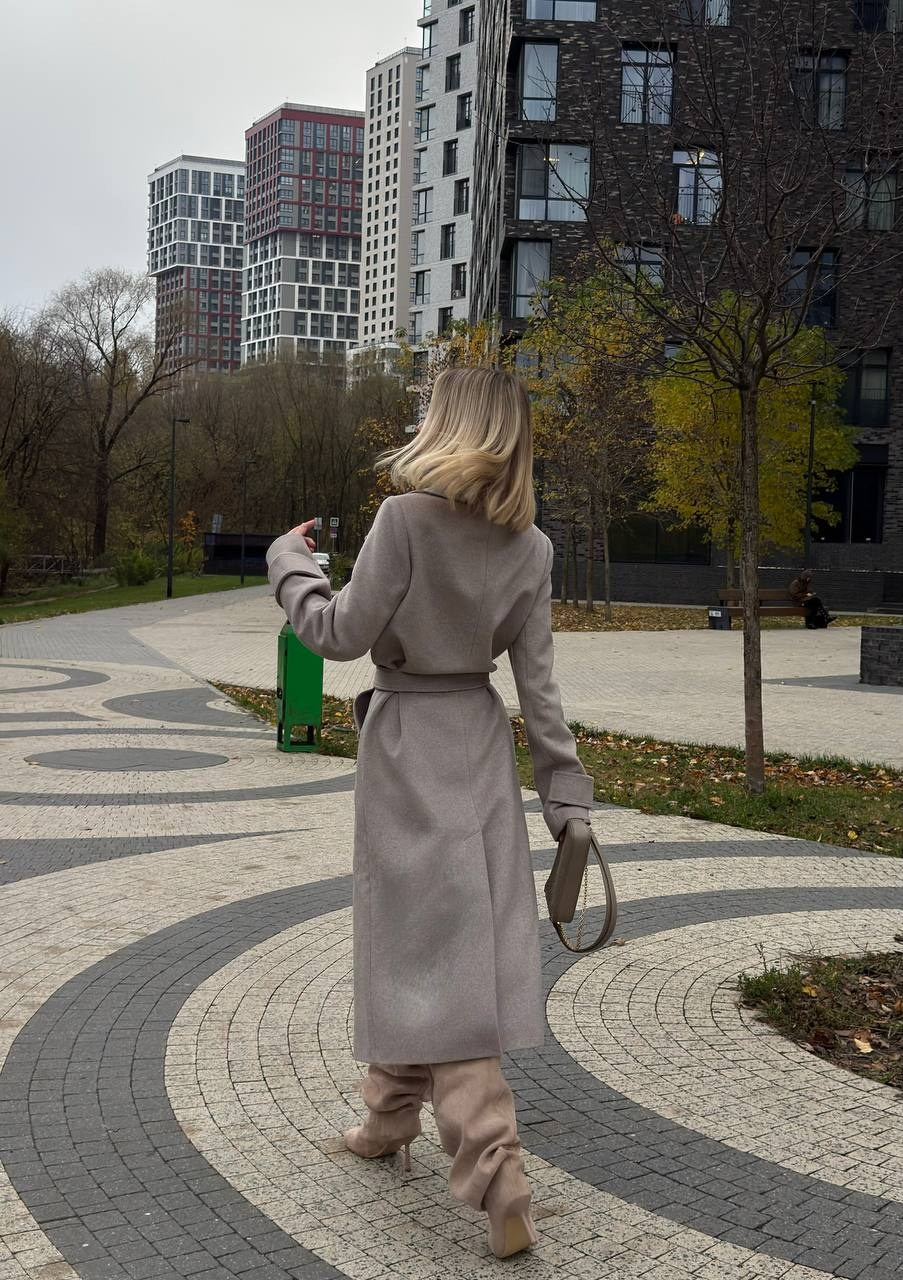 Виктория Н Размер ХS, Рост 165, Параметры 85/62/88. LUNAPRO Дом стильных, сборных и индивидуальных съемок для брендов