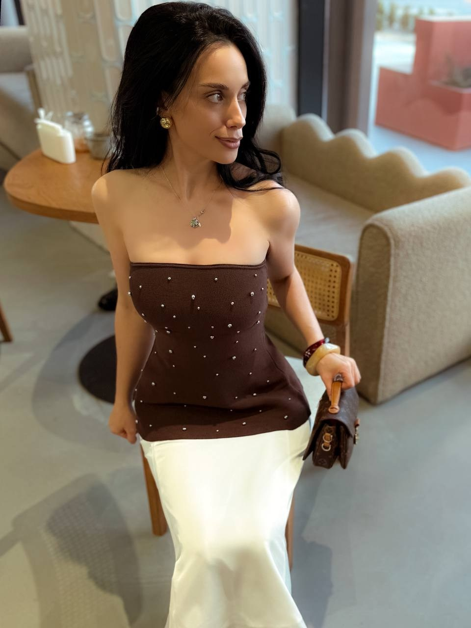 Елизавета К Размер S-М, Рост 169, Парраметры 89/71/100. LUNAPRO Дом стильных, сборных и индивидуальных съемок для брендов