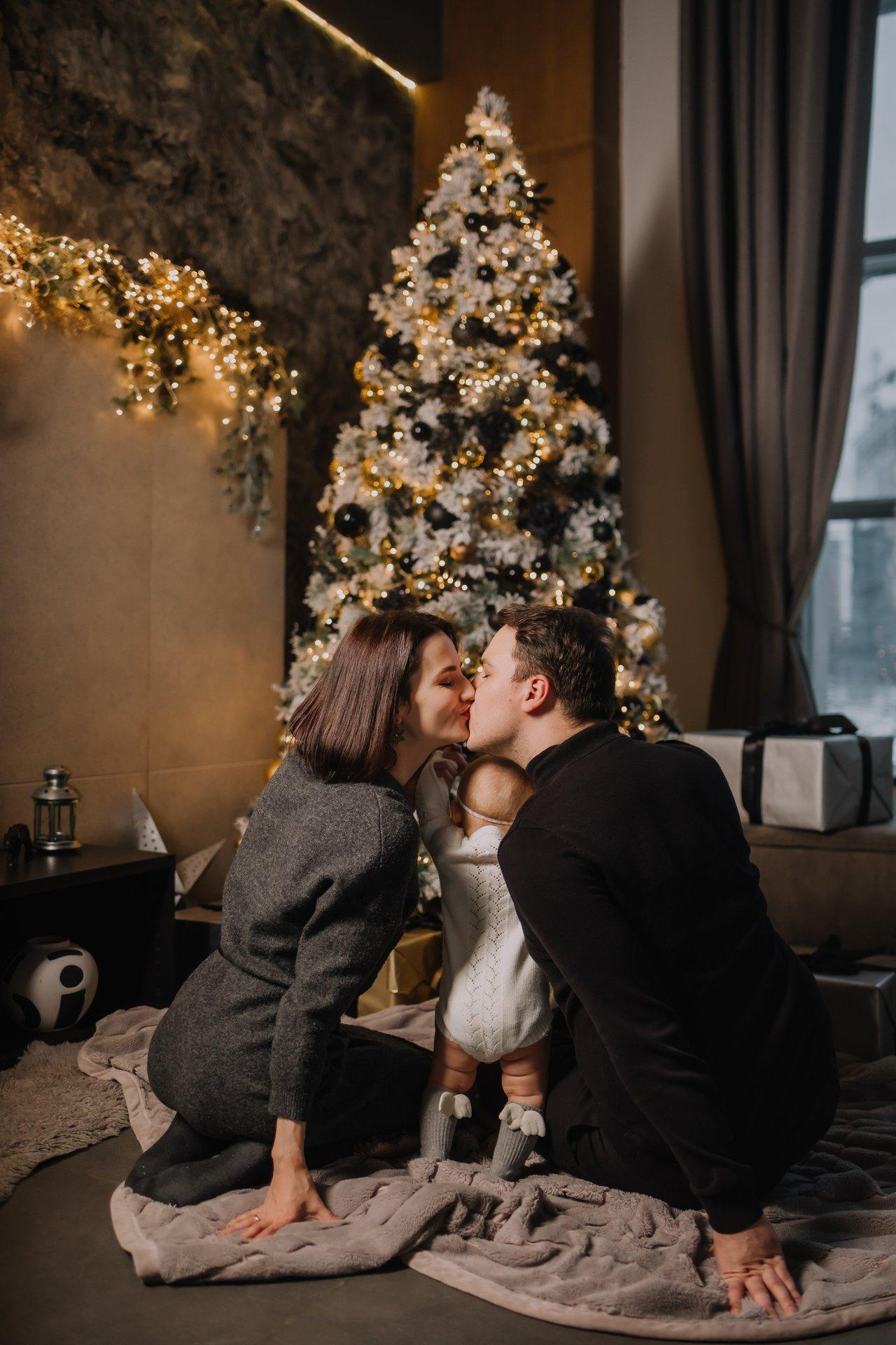 Кристина, Костя и Ксюша Новый год. Анна Ларина — Lifestyle фотограф в Москве