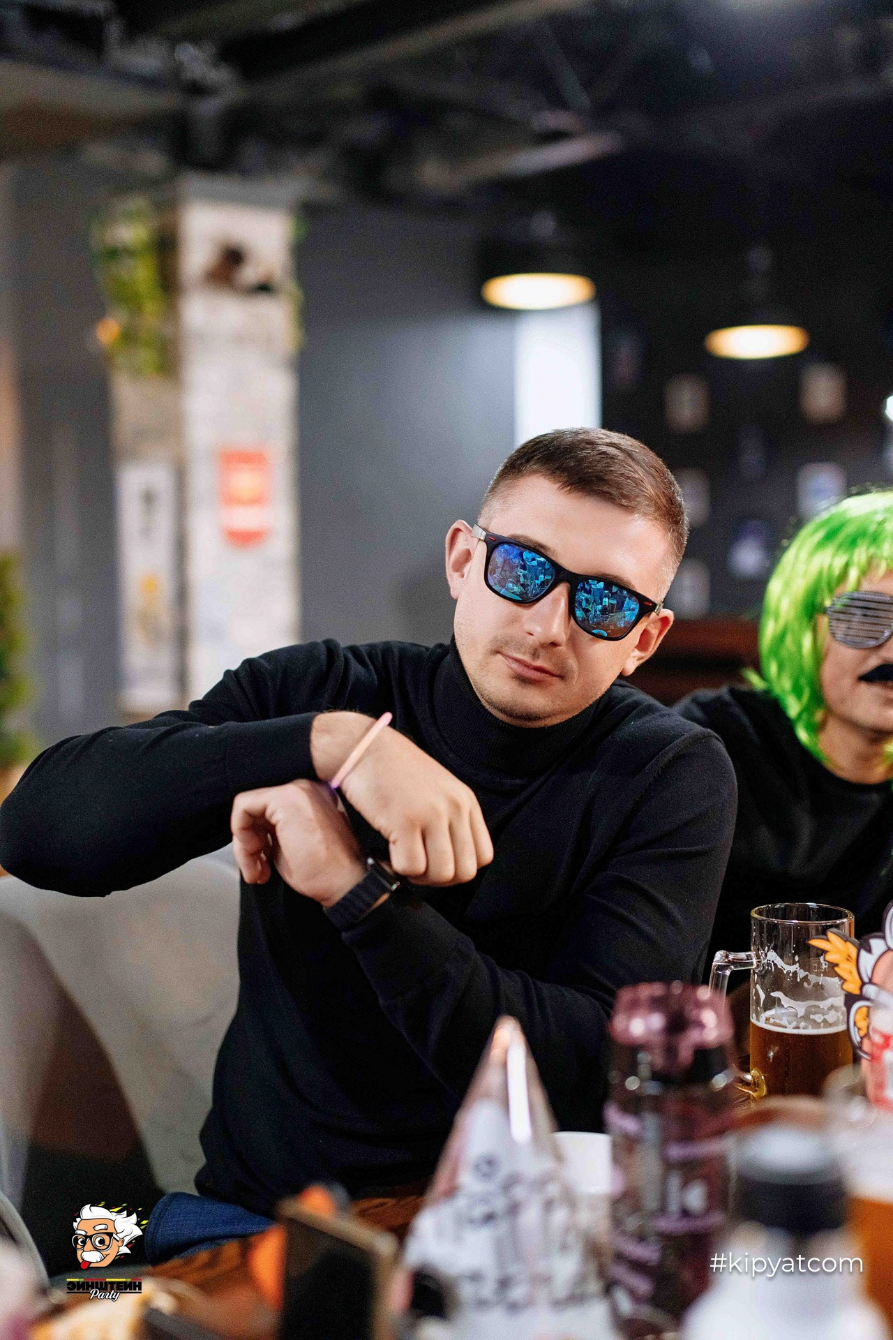 Эйнштейн Party