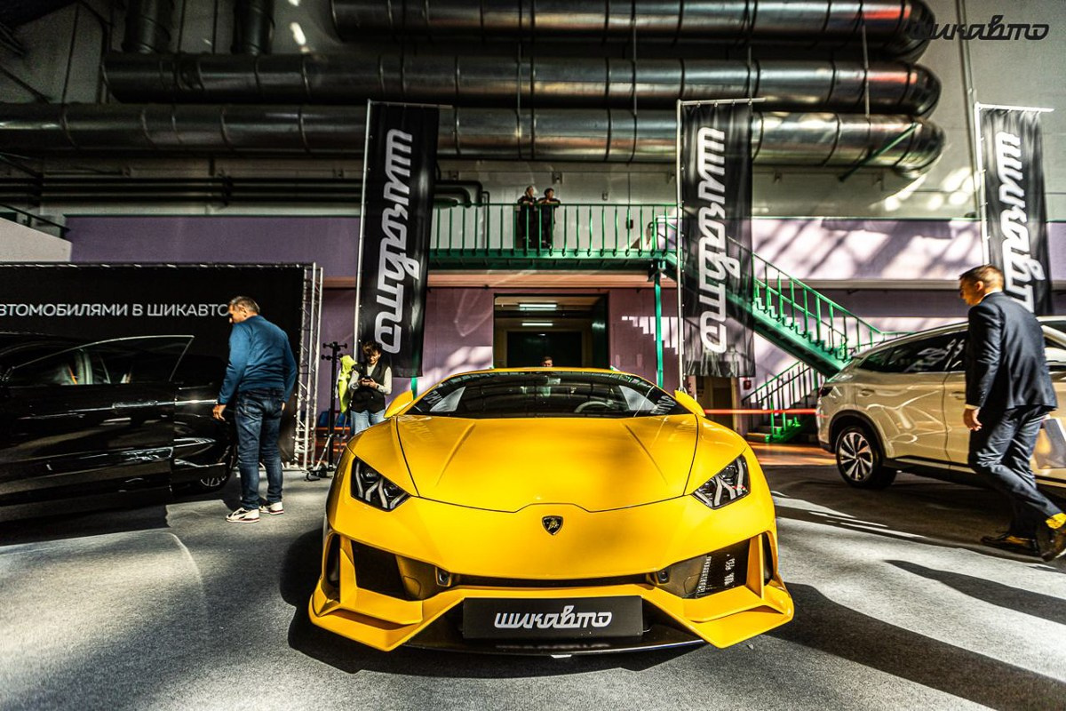 Авто. Фотограф Александр Ямпольский