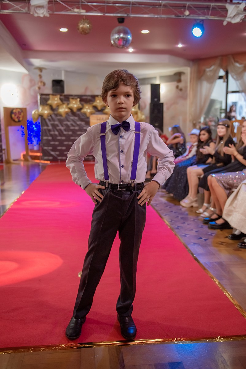 HAPPYkids дефиле санаторий Октябрьский. Семейный и коммерческий фотограф в Сочи Александр Бодунов