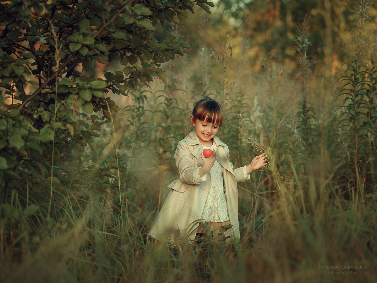 Яблочный спас. Детский и семейный фотограф Склярова Екатерина