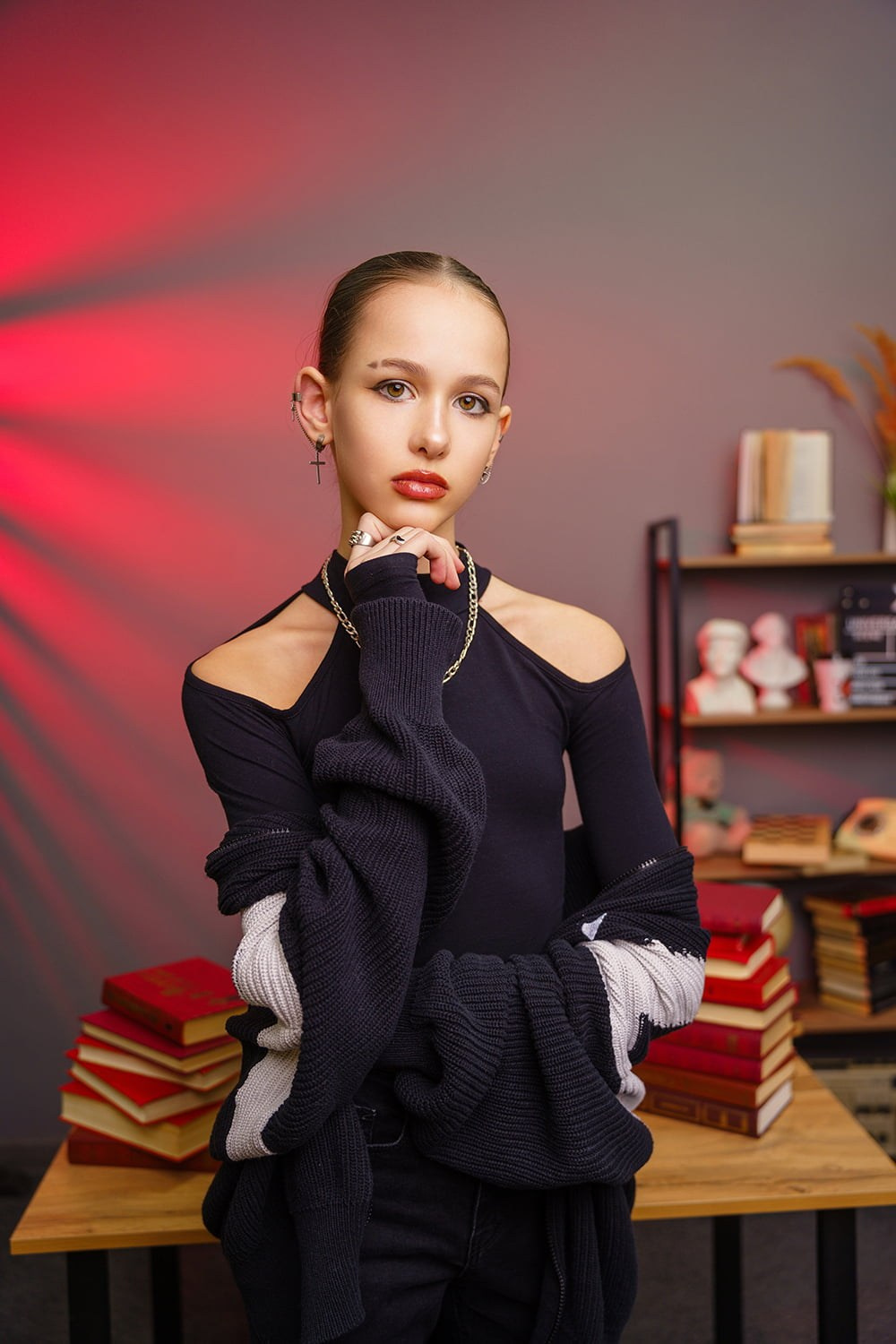 Выпускные альбомы для 7 класса: студийные фотосессии в Красноярске. СИГМА | Студия выпускных альбомов Красноярск