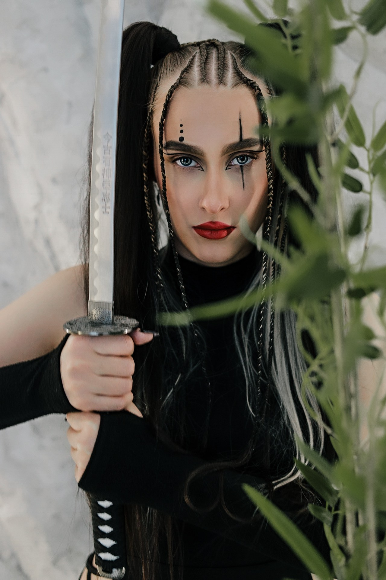 Фотосессия с катаной для Анны Вернер. Профессиональный фотограф Максим Романов в городе Хабаровске