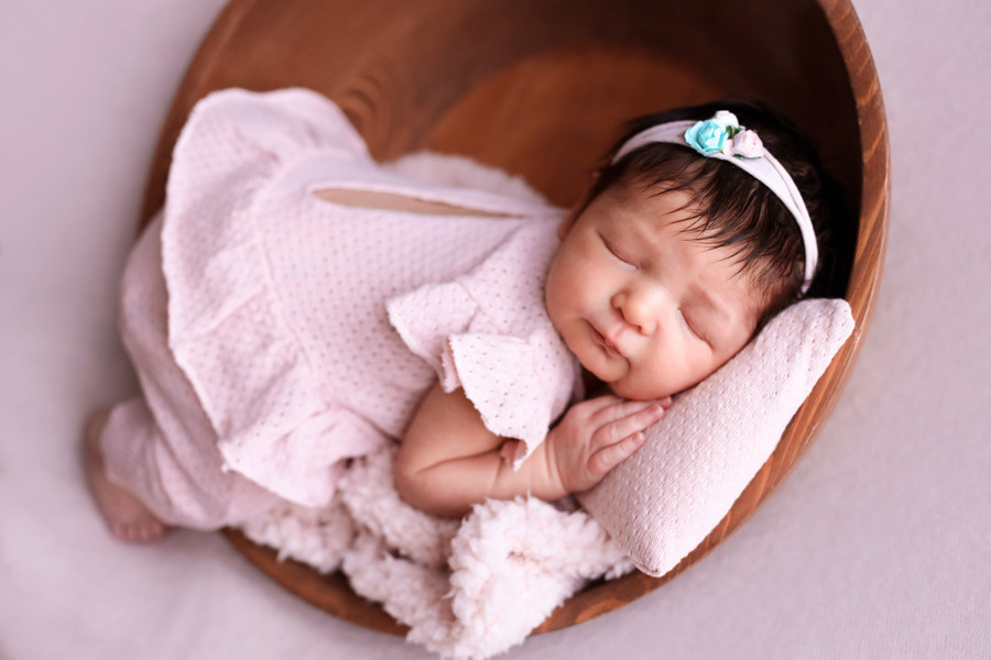 Нина 7 дней. Семейный фотограф и фотограф новорожденных в Санкт-Петербурге Алина Фе