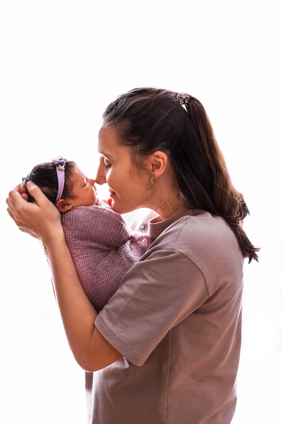 Нина 7 дней. Семейный фотограф и фотограф новорожденных в Санкт-Петербурге Алина Фе