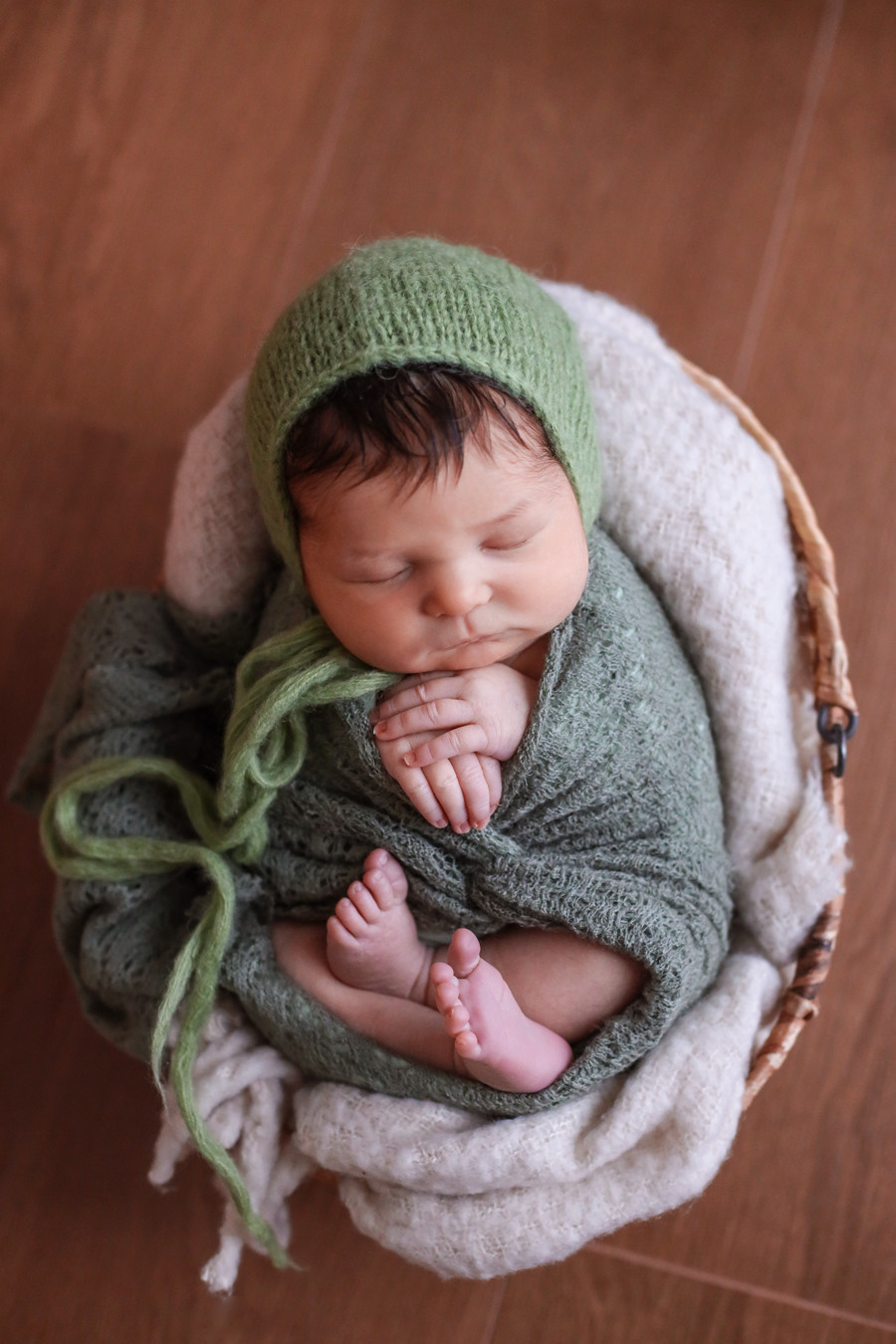 Нина 7 дней. Семейный фотограф и фотограф новорожденных в Санкт-Петербурге Алина Фе