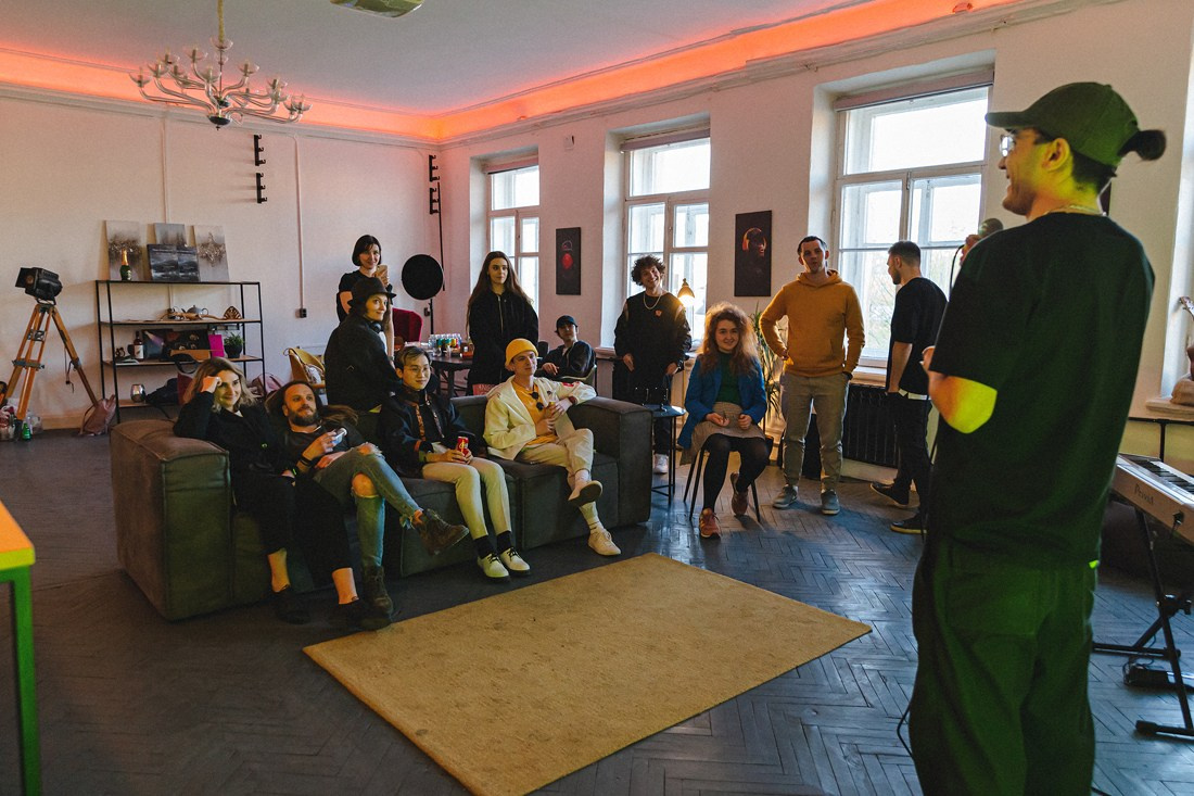 Репортажная и контент съемка. Портретный и Семейный фотограф в Санкт-Петербурге Rocket Alice