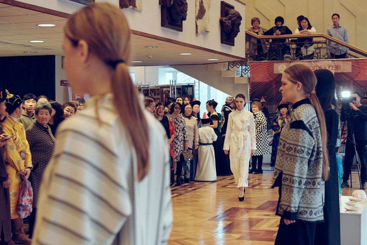 Fashion shows (показы). Модельное агентство ART PODIUM ULAN-UDE