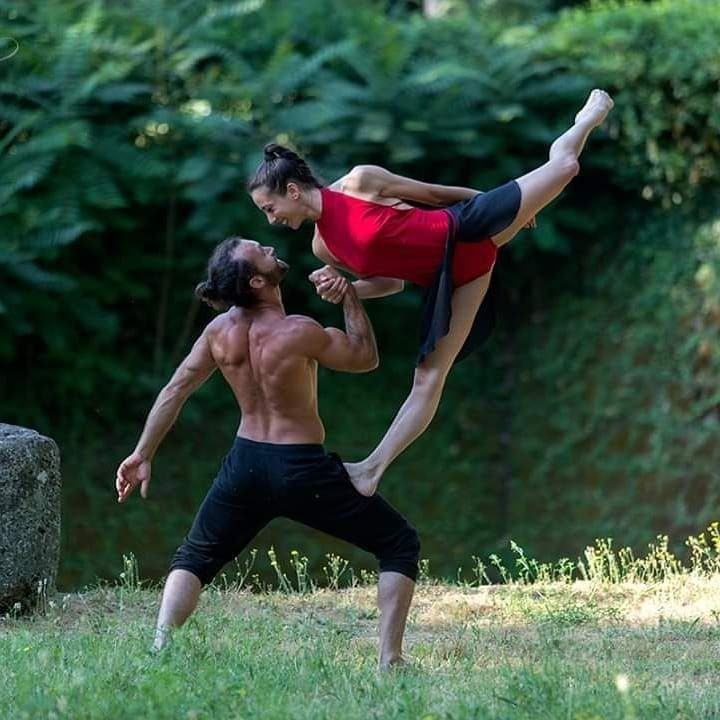 Пара. Фотограф для маркетплейсов Михаил Бове