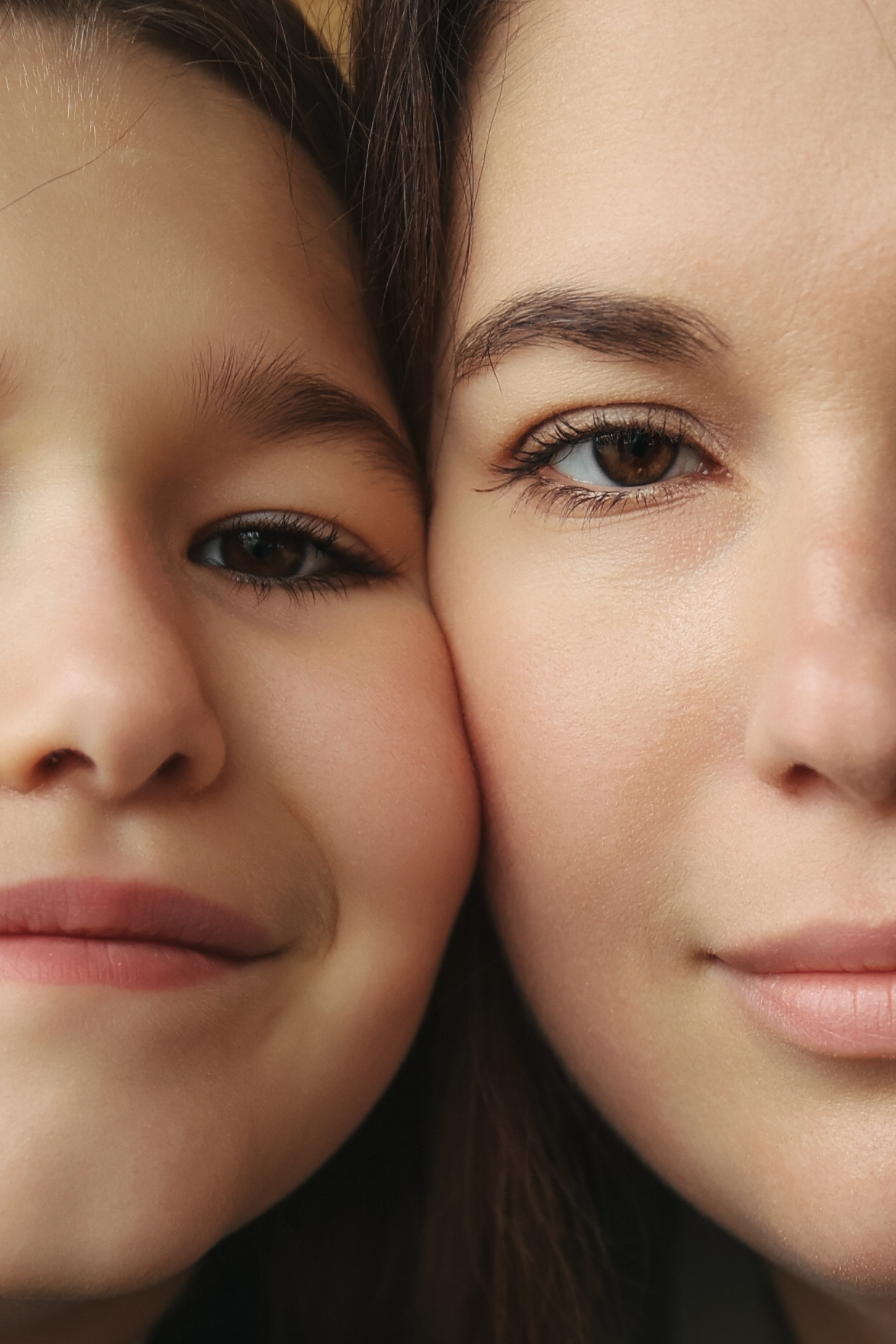 Мама и дочка семейная фотосессия фото мама и дочка. Фотограф Владимир Москва