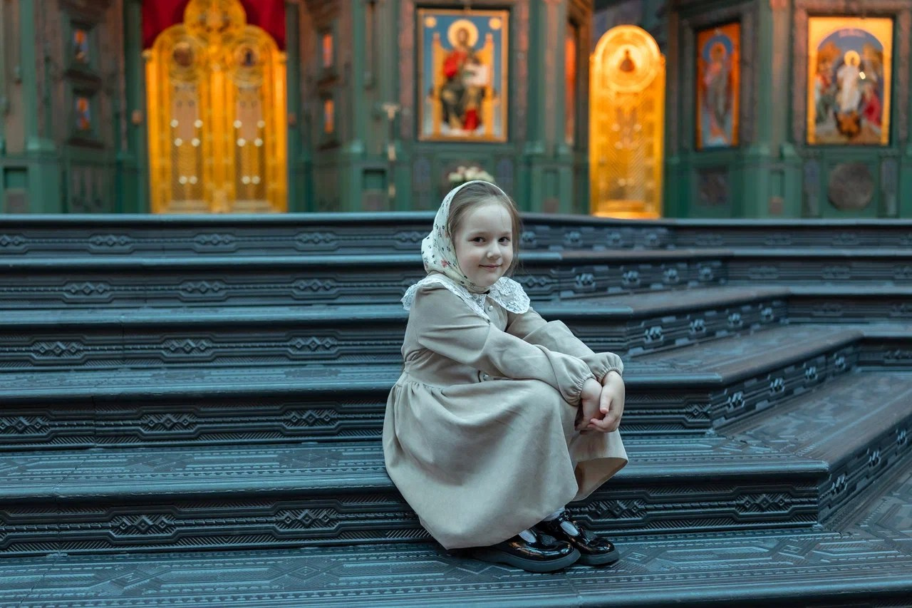 Съемка семьи в Соборе Воскресения Христова. Семейный фотограф и фотограф на Крещение, Венчание в Москве и Подмосковье Людмила Клюева