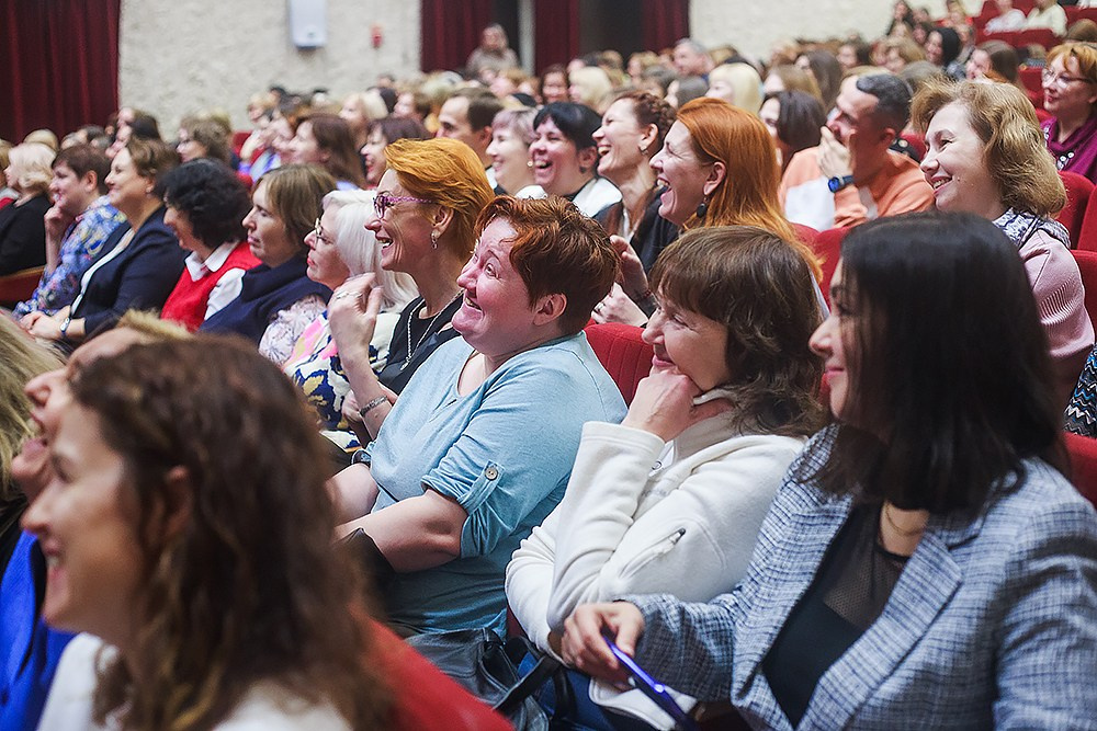 Стендап Ольги Савельевой «Всё обязательно наладится». Детский и семейный фотограф, фотограф мероприятий Нижний Новгород
